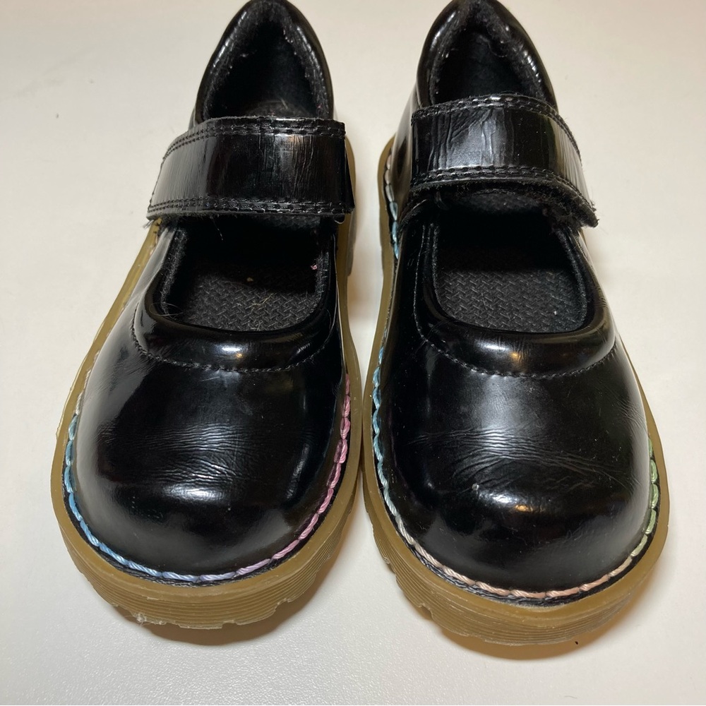 Dr. Martens Tully Mary Jane Toddler Girl's 9 Patent Leather Black Rainbow Stitch - Picture 2 of 16
